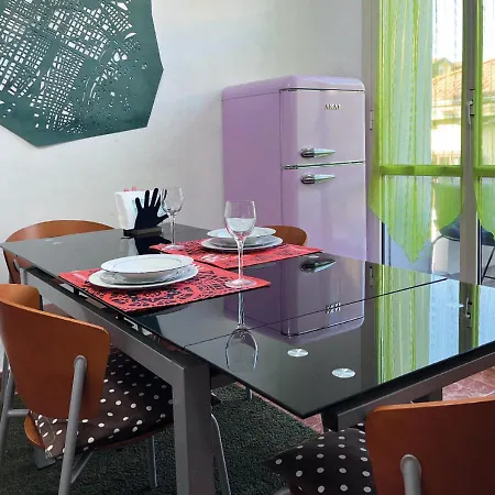 Apartment Flat Center Porta Susa, Free Parking Wifii Smart Tv Sky *